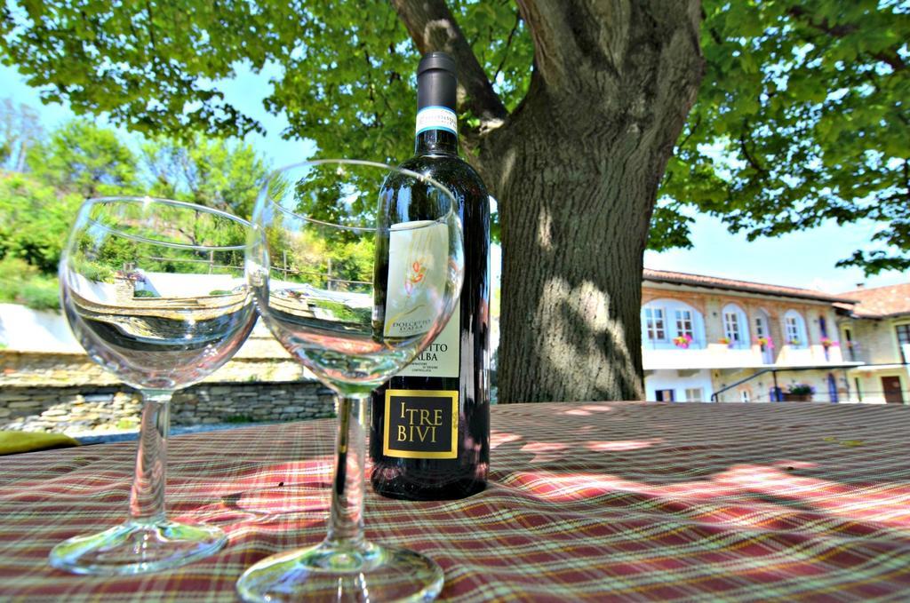 Diano dʼAlba Cascina Il Convivio旅馆 外观 照片