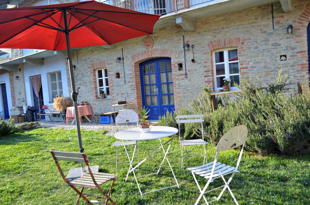 Diano dʼAlba Cascina Il Convivio旅馆 外观 照片