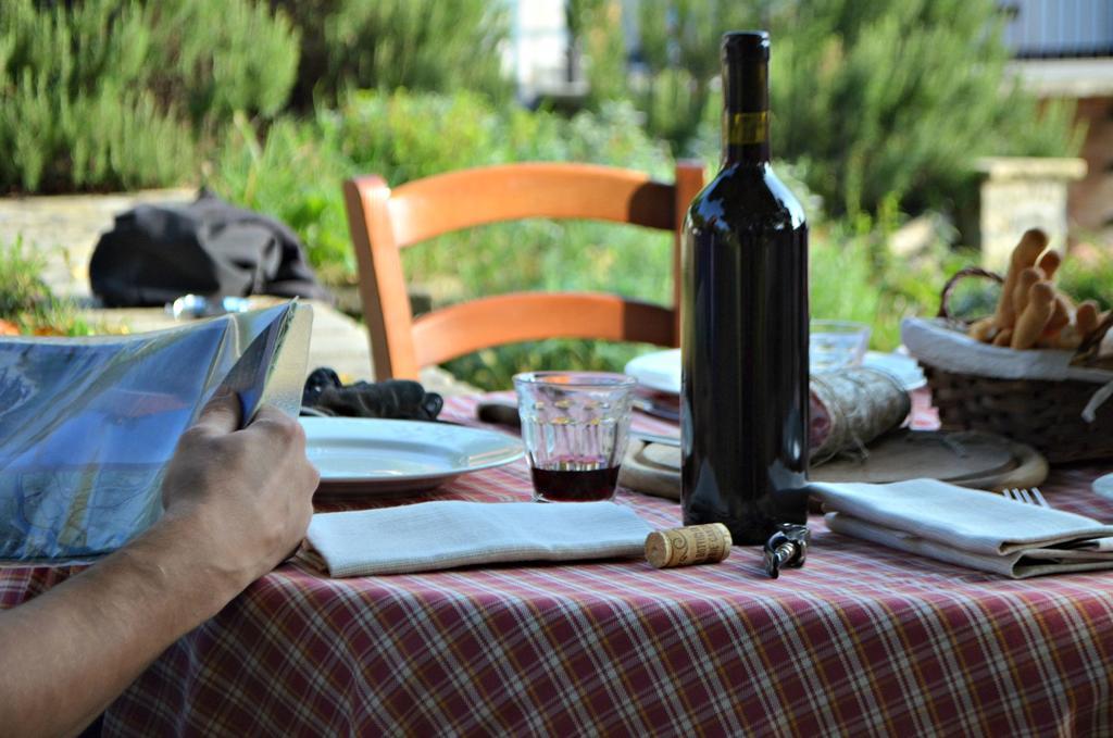 Diano dʼAlba Cascina Il Convivio旅馆 外观 照片