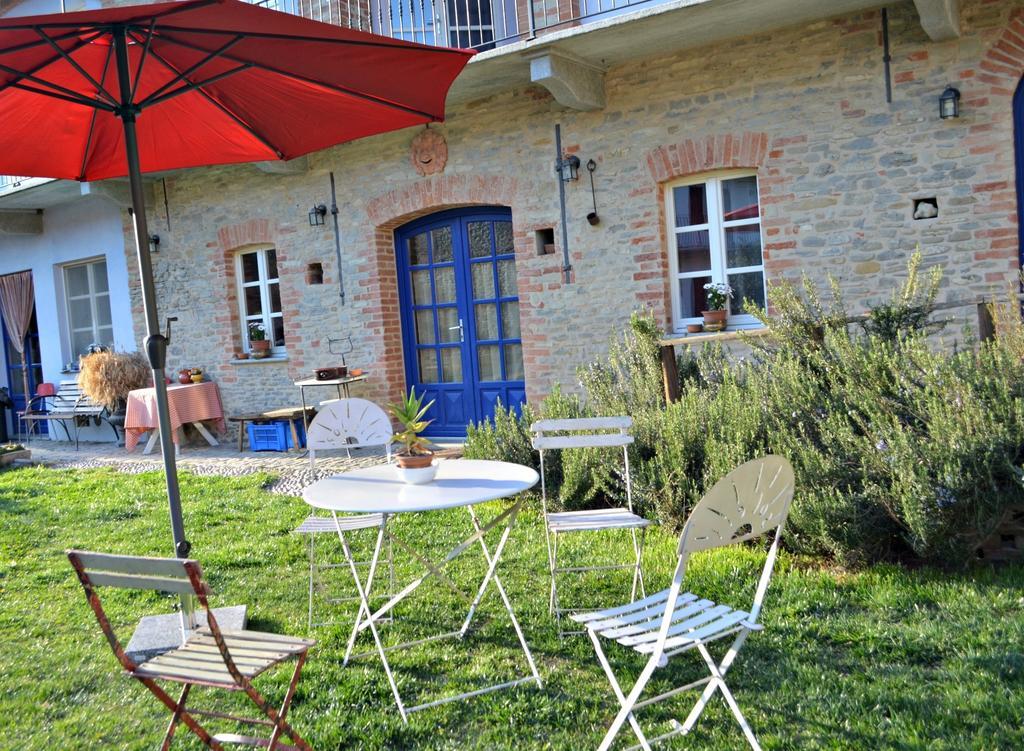 Diano dʼAlba Cascina Il Convivio旅馆 外观 照片